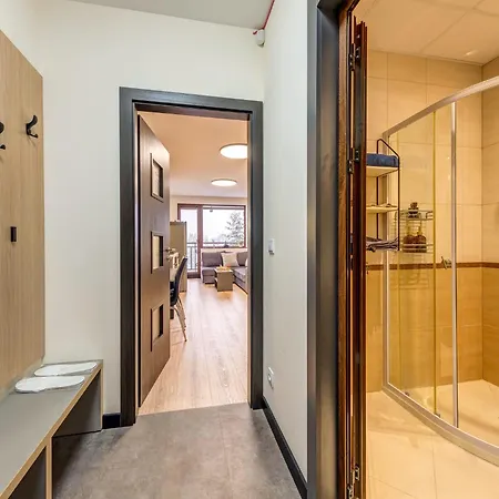 Alpine Glow With Parking *